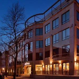 https://movenpick-hotel-the-hague.thehaguehotels.net